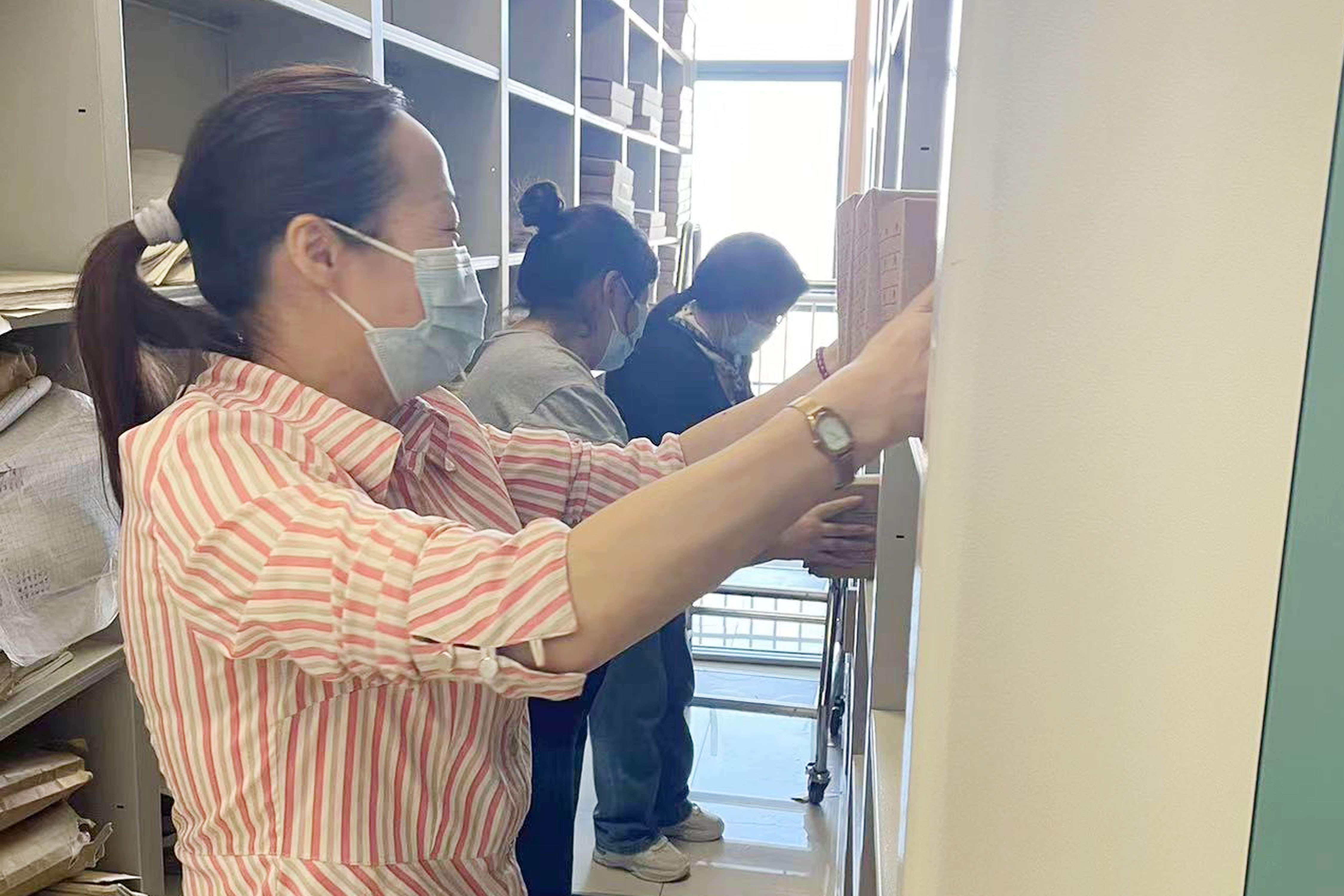 1695694936679399.jpg 财务整理凭证.jpg